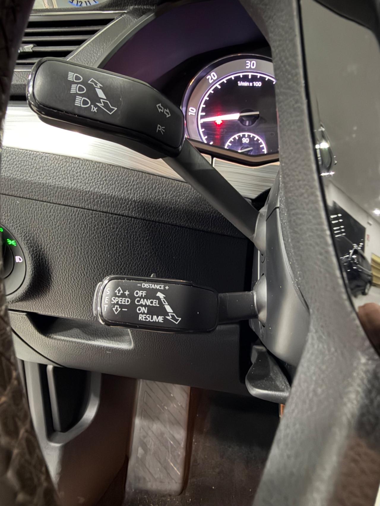 Skoda Superb 1.6 TDI SCR DSG Wagon Style