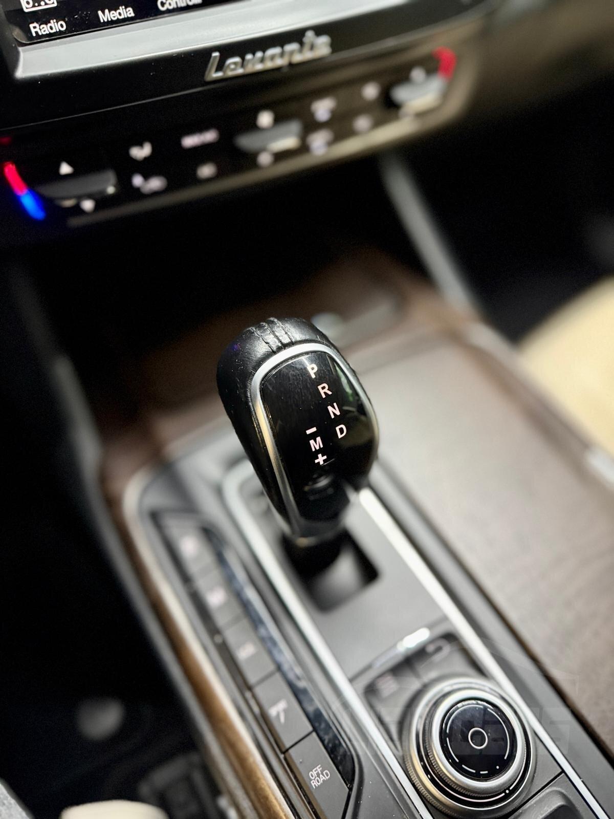 Maserati Levante 3.0 V6 275cv auto