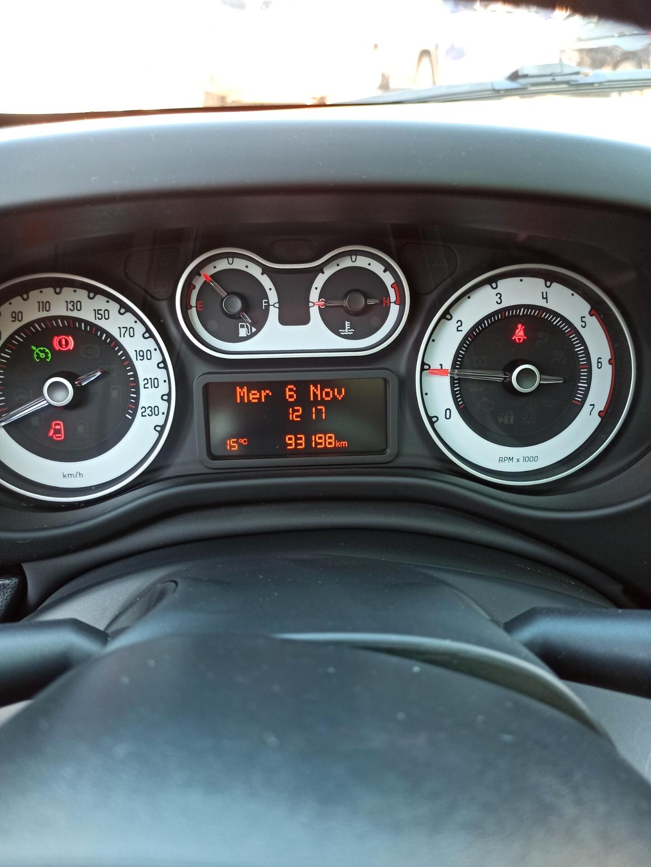 Fiat 500L 1.3 Multijet 85 CV Trekking Tetto panoramico bicolore