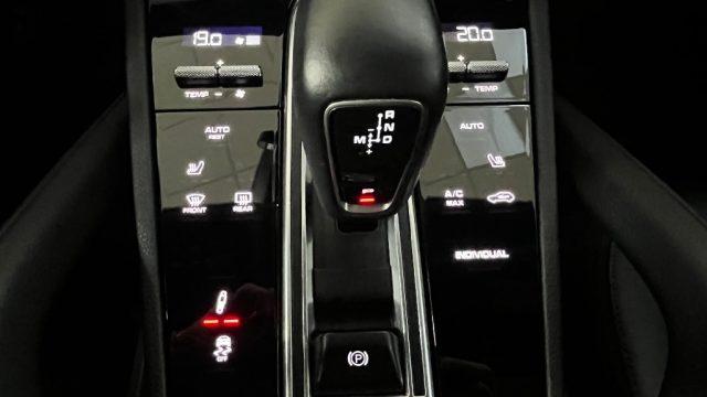 PORSCHE Cayenne 3.0 V6 E-Hybrid-tetto-cerchi 21"-tagliandi Porsche