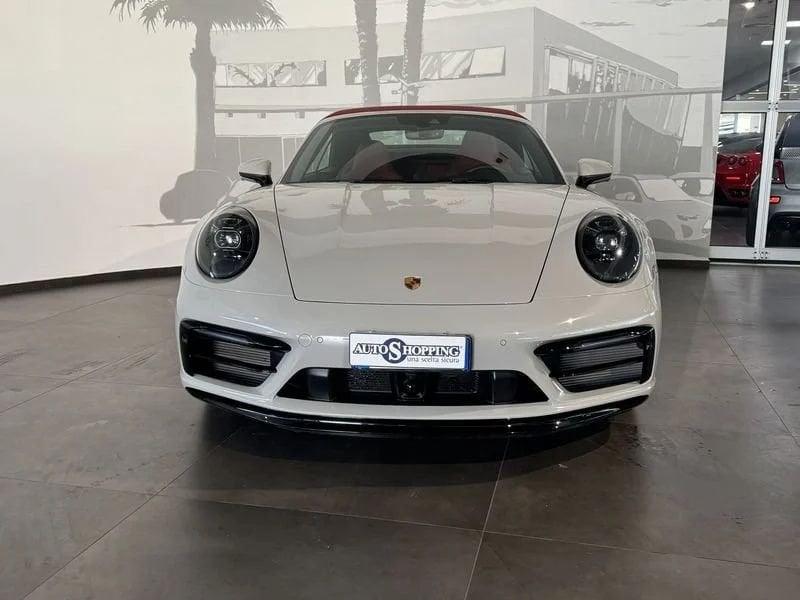 Porsche 911 (992) Carrera 4 GTS Cabriolet