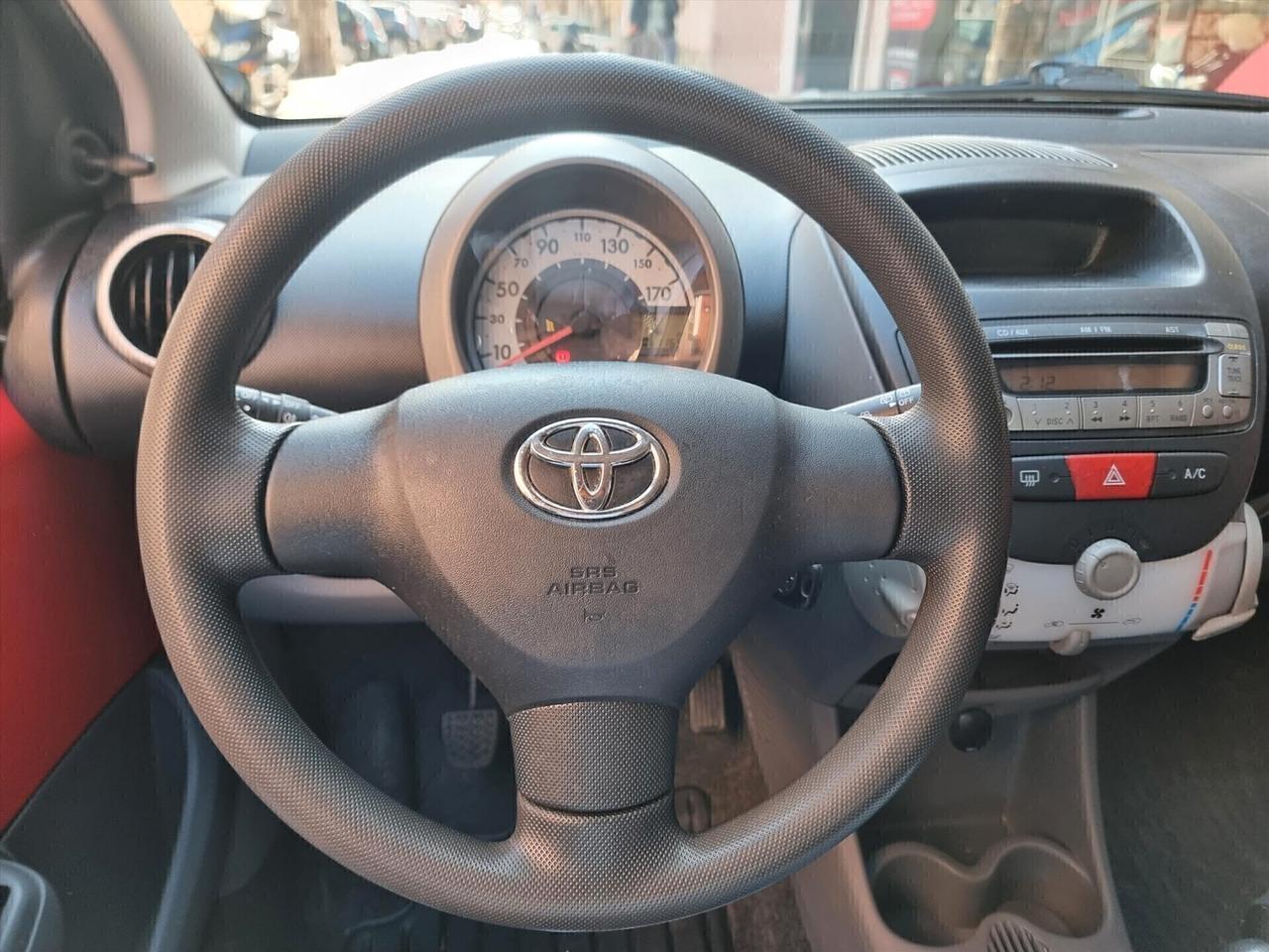 Toyota Aygo 1.0 12V VVT-i 5 porte BENZINA CLIMATIZZATORE