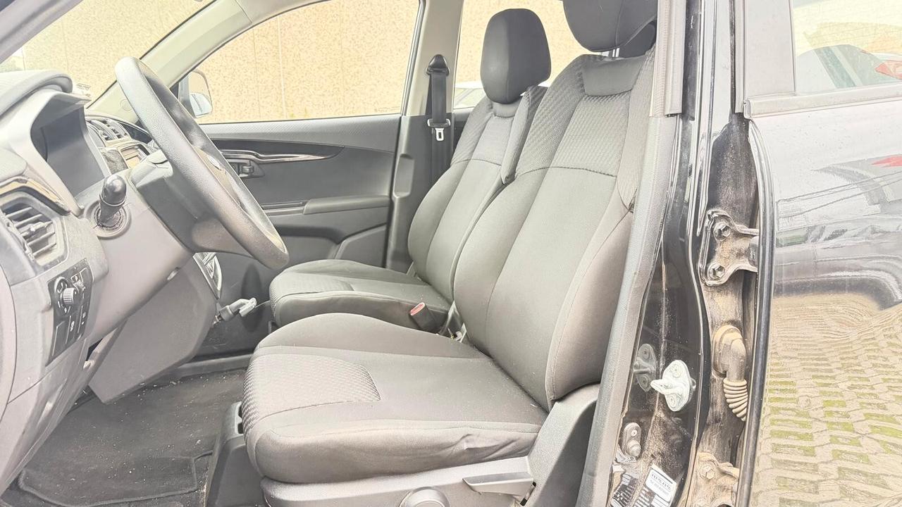 Mahindra KUV100 1.2 VVT K8 GPL