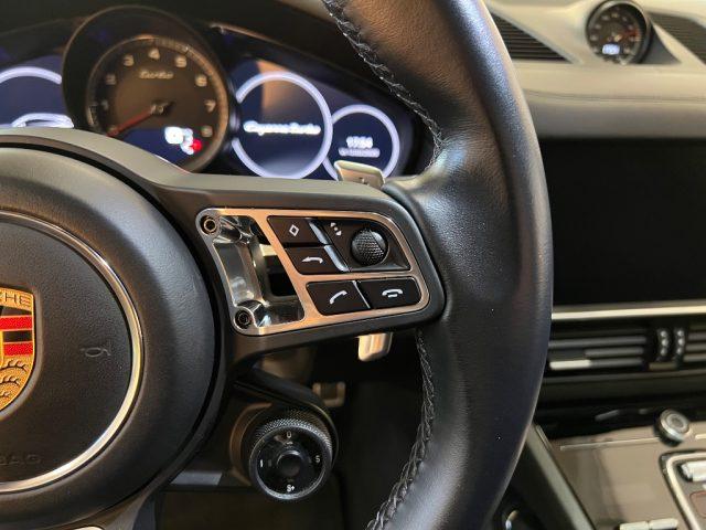 PORSCHE Cayenne Coupé 4.0 V8 Turbo //BOSE/SPORT CHRONO//22//