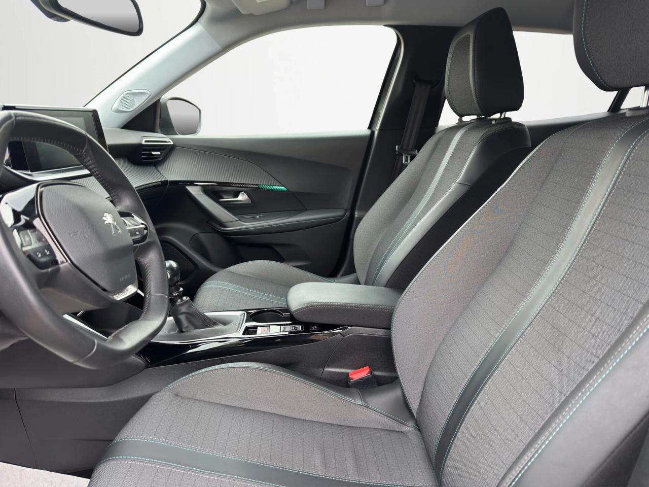 Peugeot 2008 BlueHDi 110 S&S Allure Pack