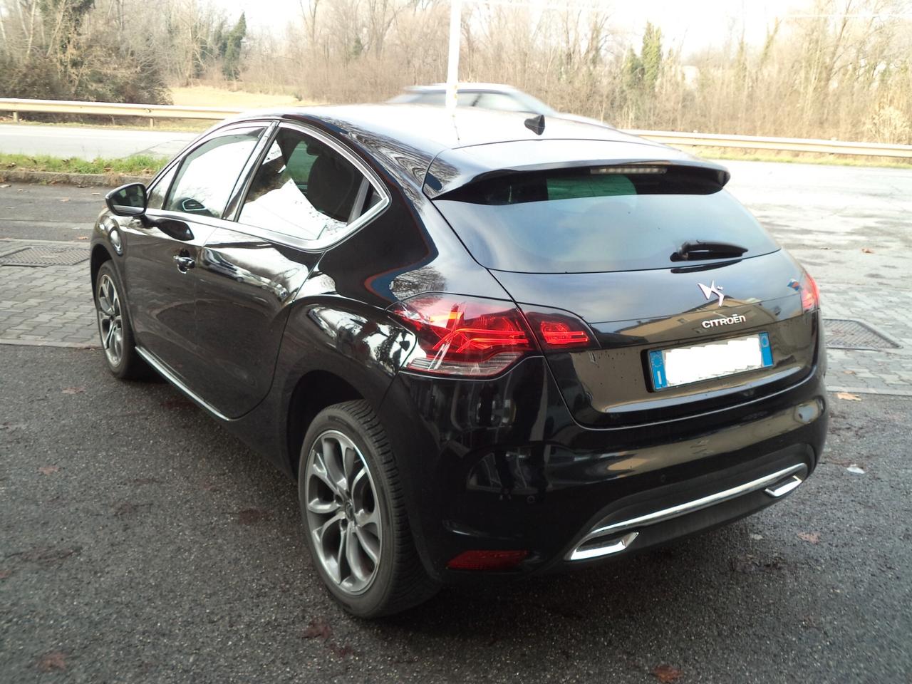 Ds DS4 4 1.6 e-HDi 115 So Chic AUTOMATICA CERCHI DA 18