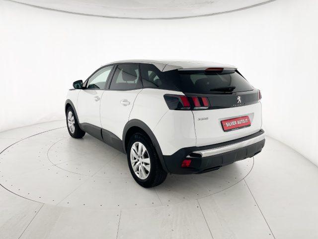 PEUGEOT 3008 BlueHDi 130 S&S EAT8 Business