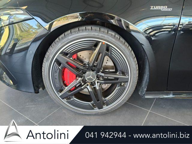 MERCEDES-BENZ A 35 AMG 4Matic Premium "SOLO 4.966 KM"