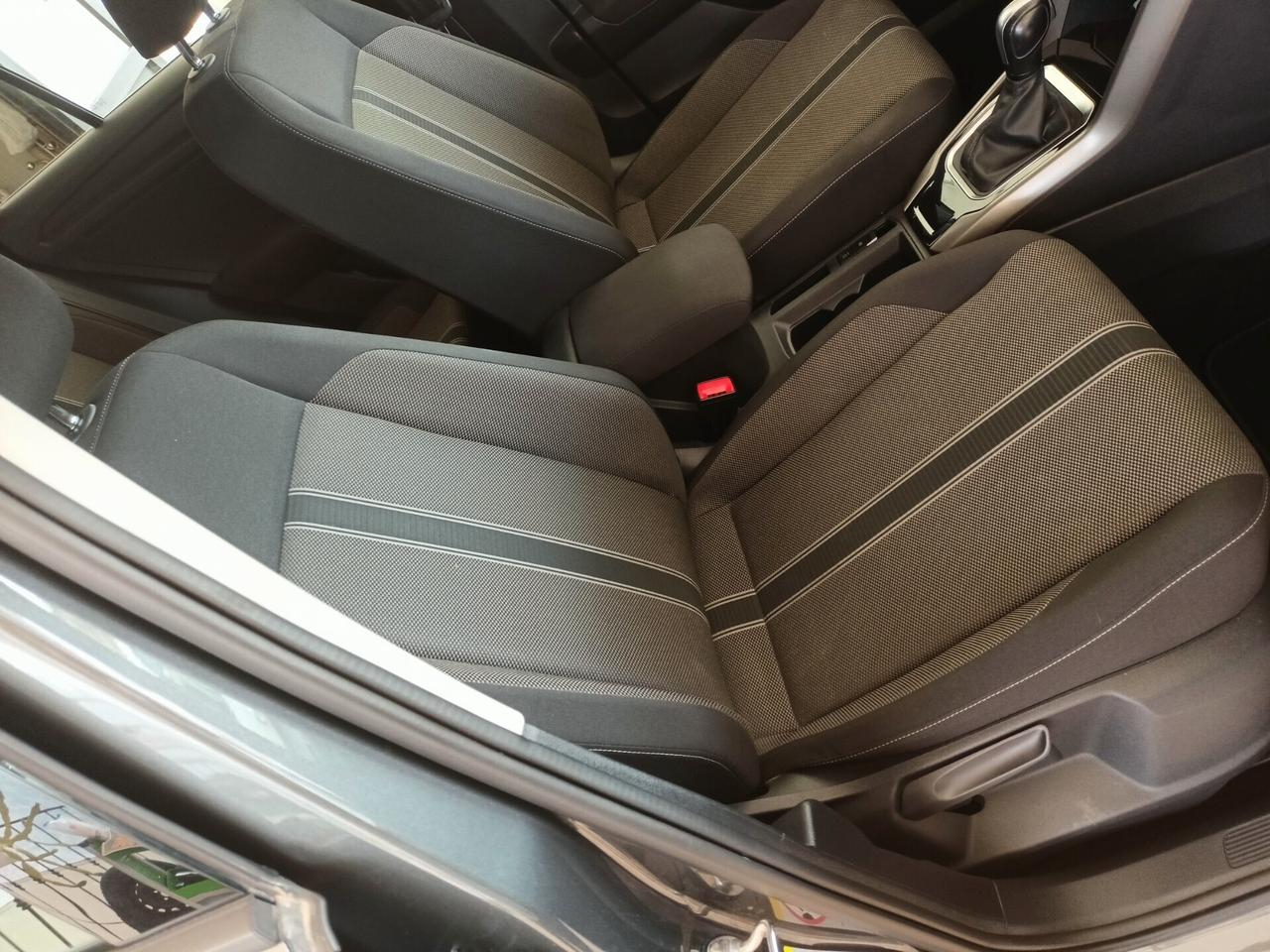 Volkswagen T-Roc 2.0 TDI SCR 150 CV Business BlueMotion Technology
