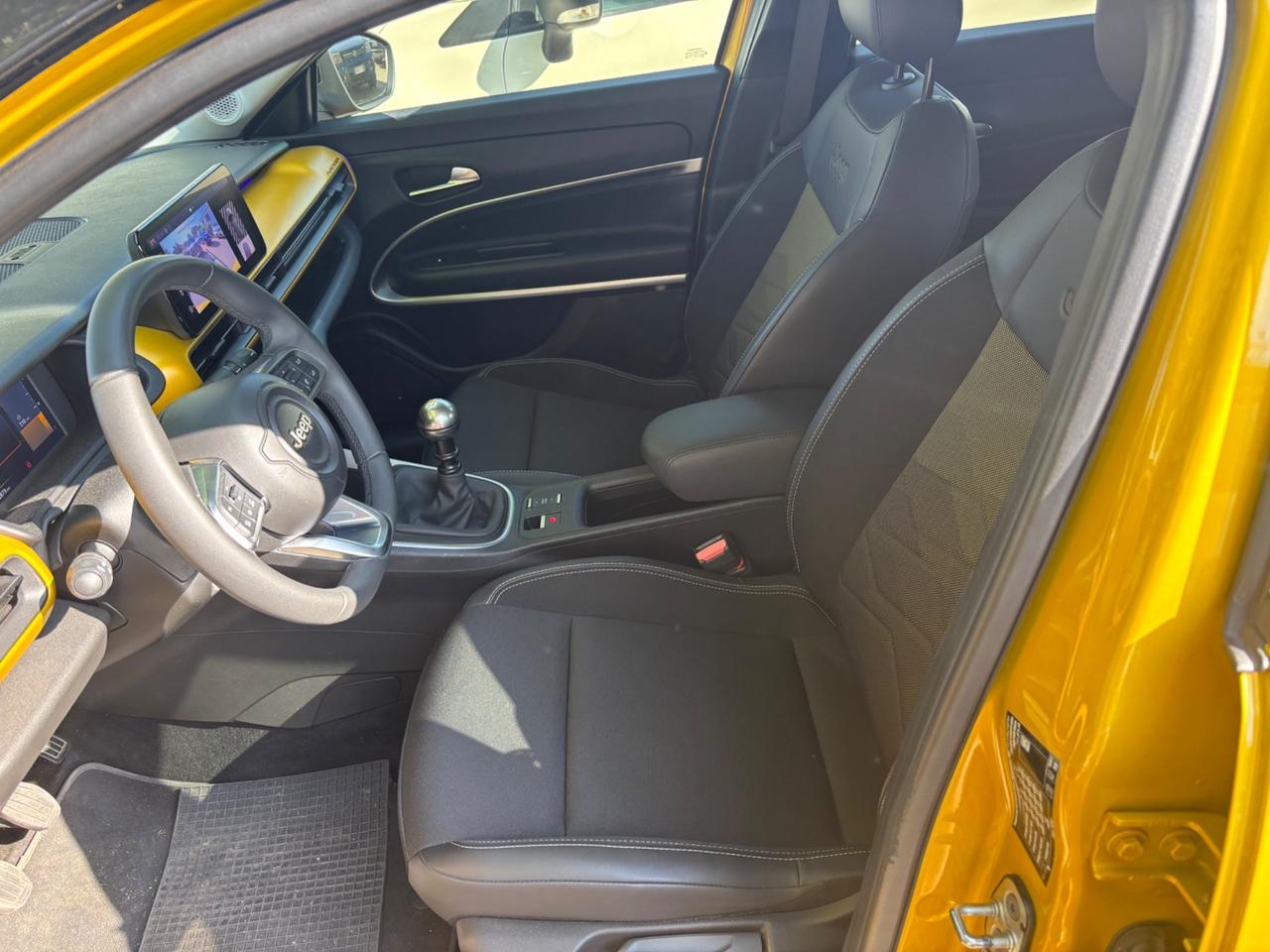 Jeep Avenger 1.2 Turbo 100 CV Summit