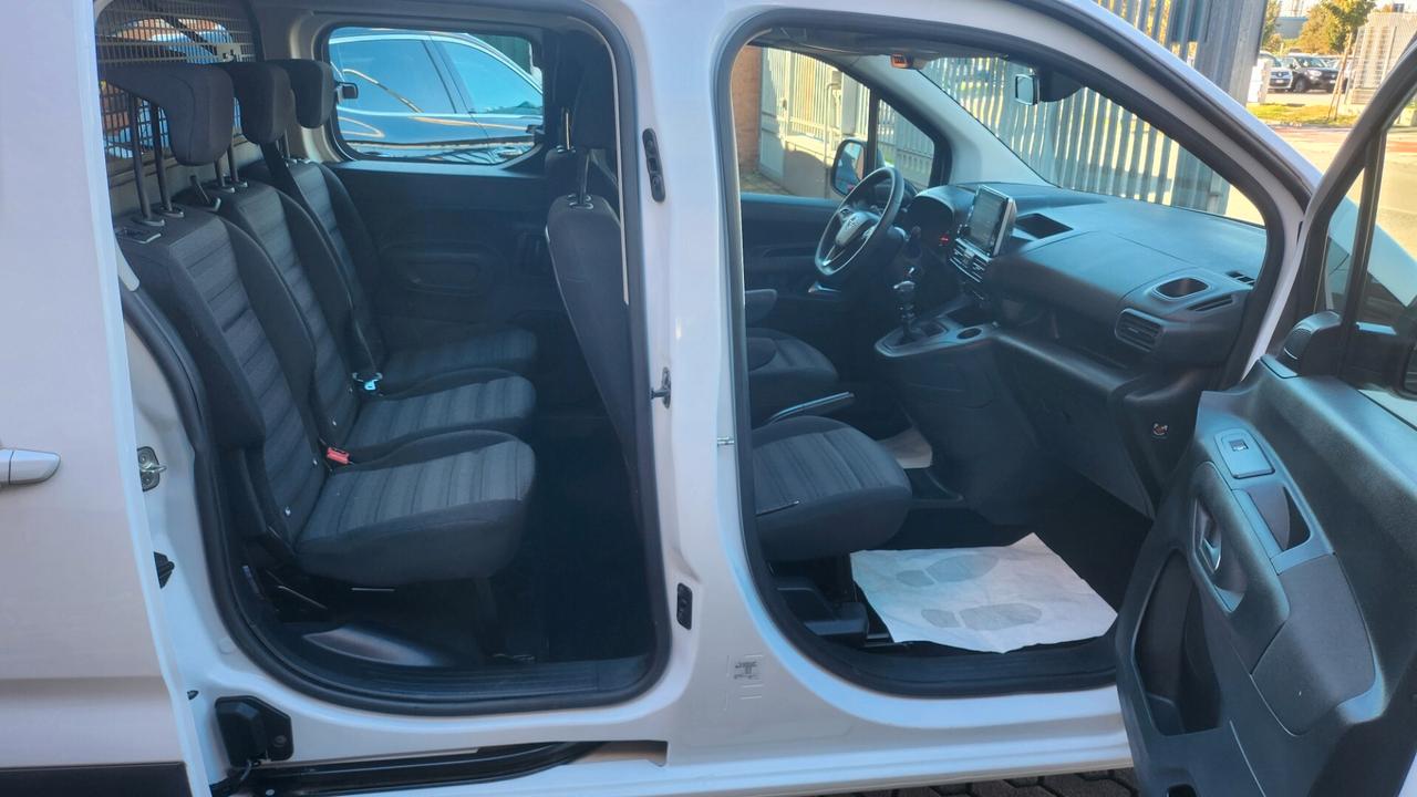 Opel Combo Cargo 1.5 Diesel 100CV n1 5 posti