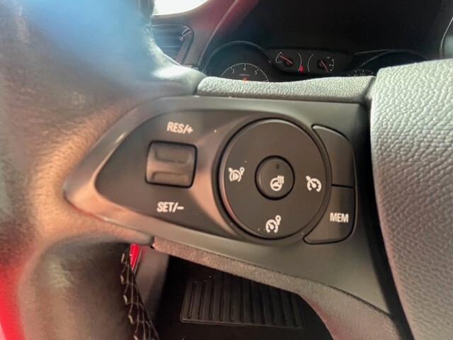 OPEL CORSA 1.2 i 16V 5 Porte DESIGN NAVIGATORE OK NEOPATENTATI