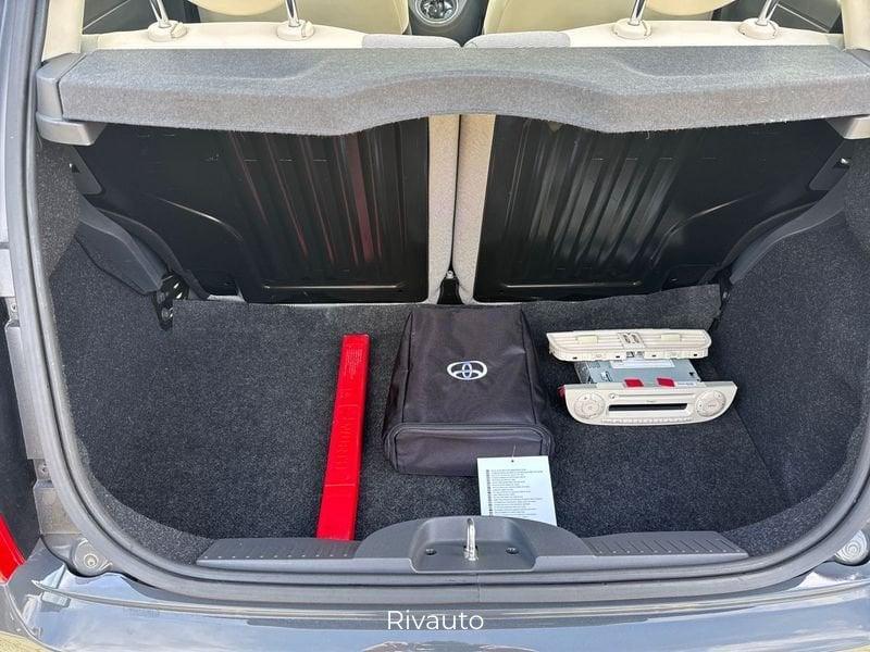 Fiat 500 500 1.2 LOUNGE
