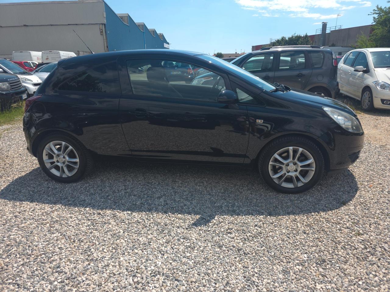 Opel Corsa 1.3 CDTI 90CV 3 porte Sport