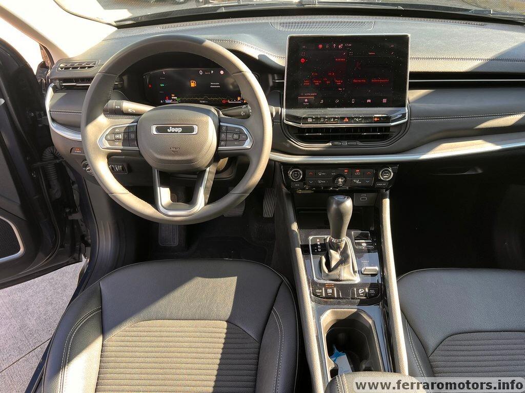 Jeep Compass Limited a soli 219 euro al mese iva esposta