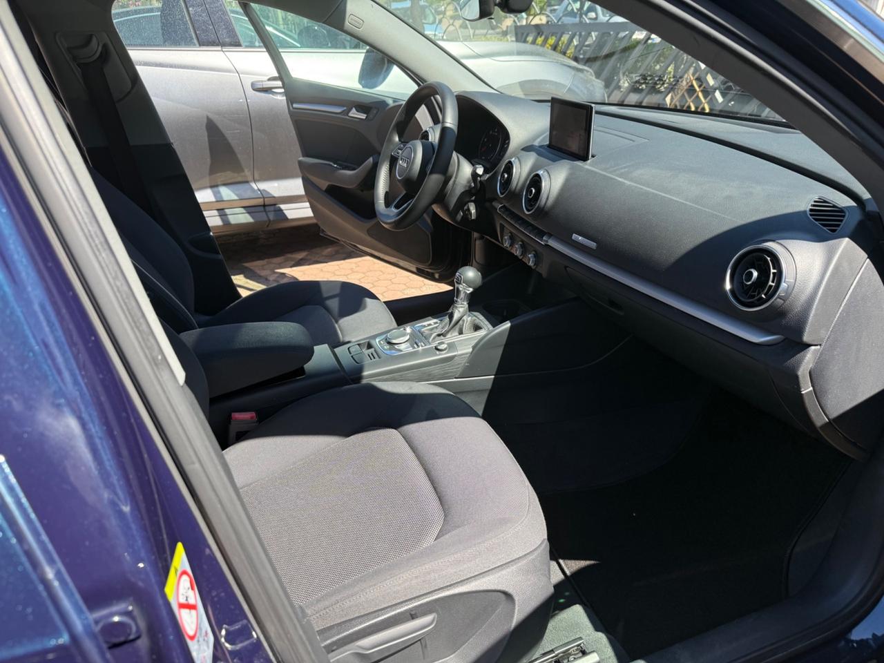 Audi A3 SPB 1.6 TDI 116 CV S tronic Business