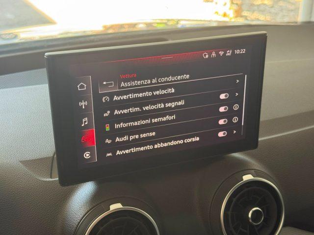 AUDI Q2 30 TDI S line Edition