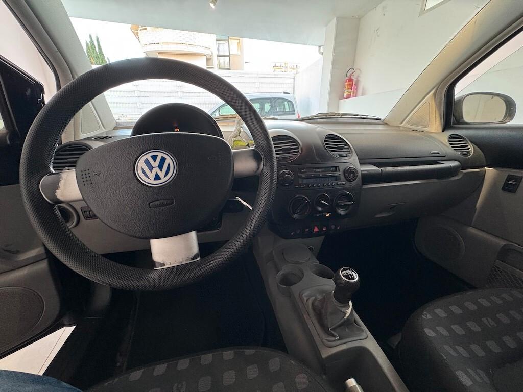 Volkswagen New Beetle 1.6