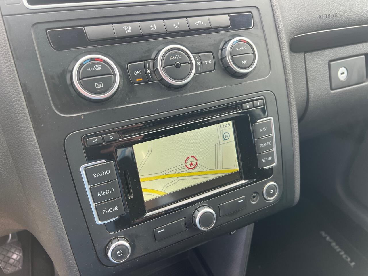 VW Touran 1.6TDI 105CV 7POSTI-2015"KM CERTIFICATI"