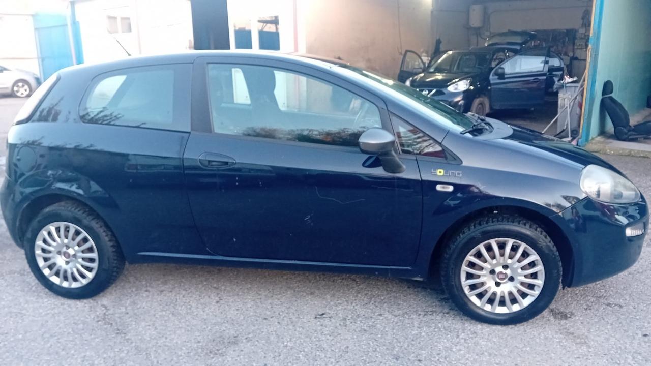 Fiat g.punto-3 P-1.4 gpl - full-12/2014