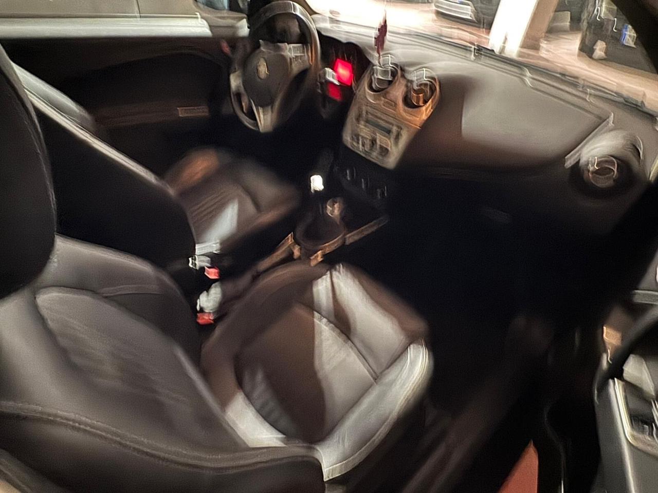 Alfa Romeo MiTo 1.4 78 CV Distinctive SI NEOPATENTATI