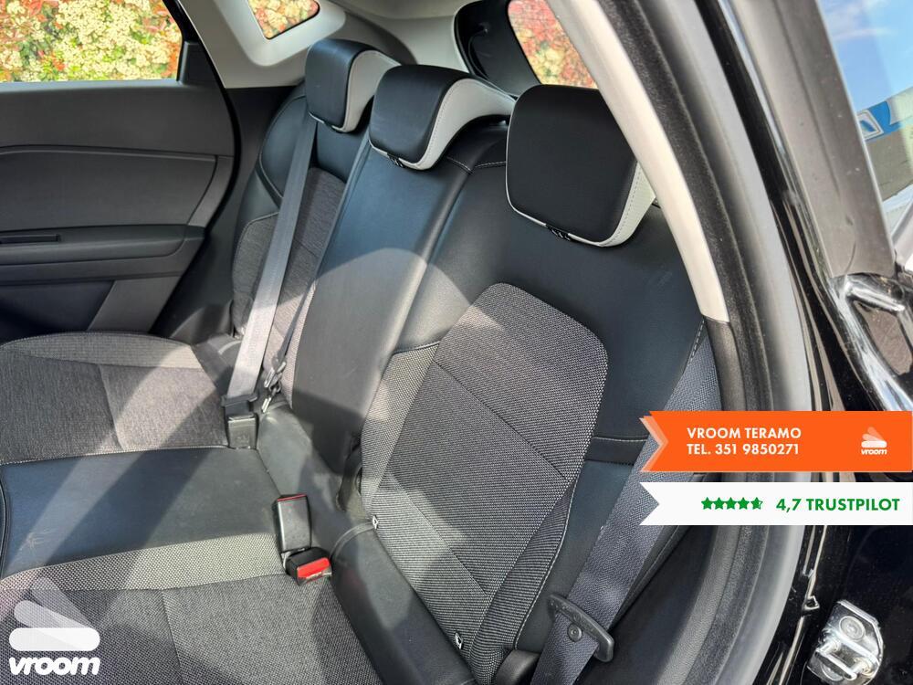 RENAULT Captur Plug-in Hybrid E-Tech 160 CV Intens