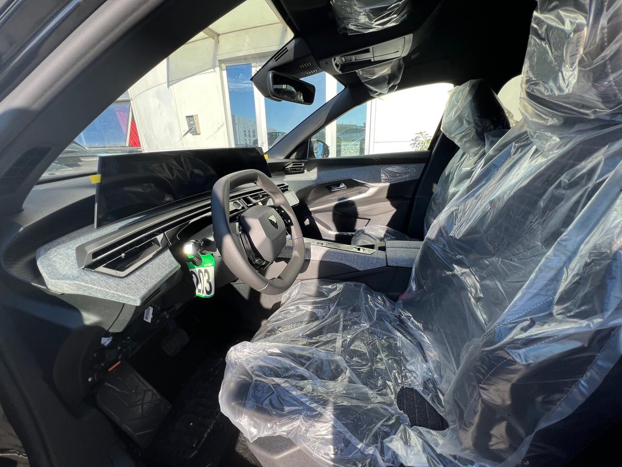 Peugeot 3008 Hybrid 136 e-DCS6 Allure
