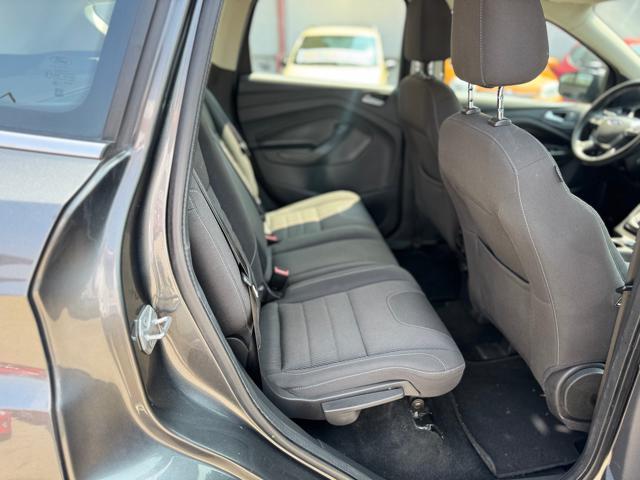 FORD Kuga 2.0 TDCI 120 CV S&S 2WD Titanium
