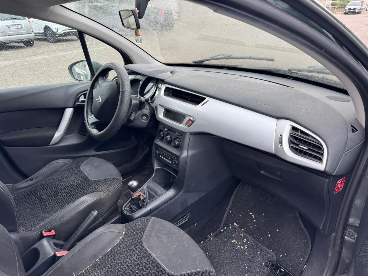 Citroen C3 1.1 benzina euro5a incidentato
