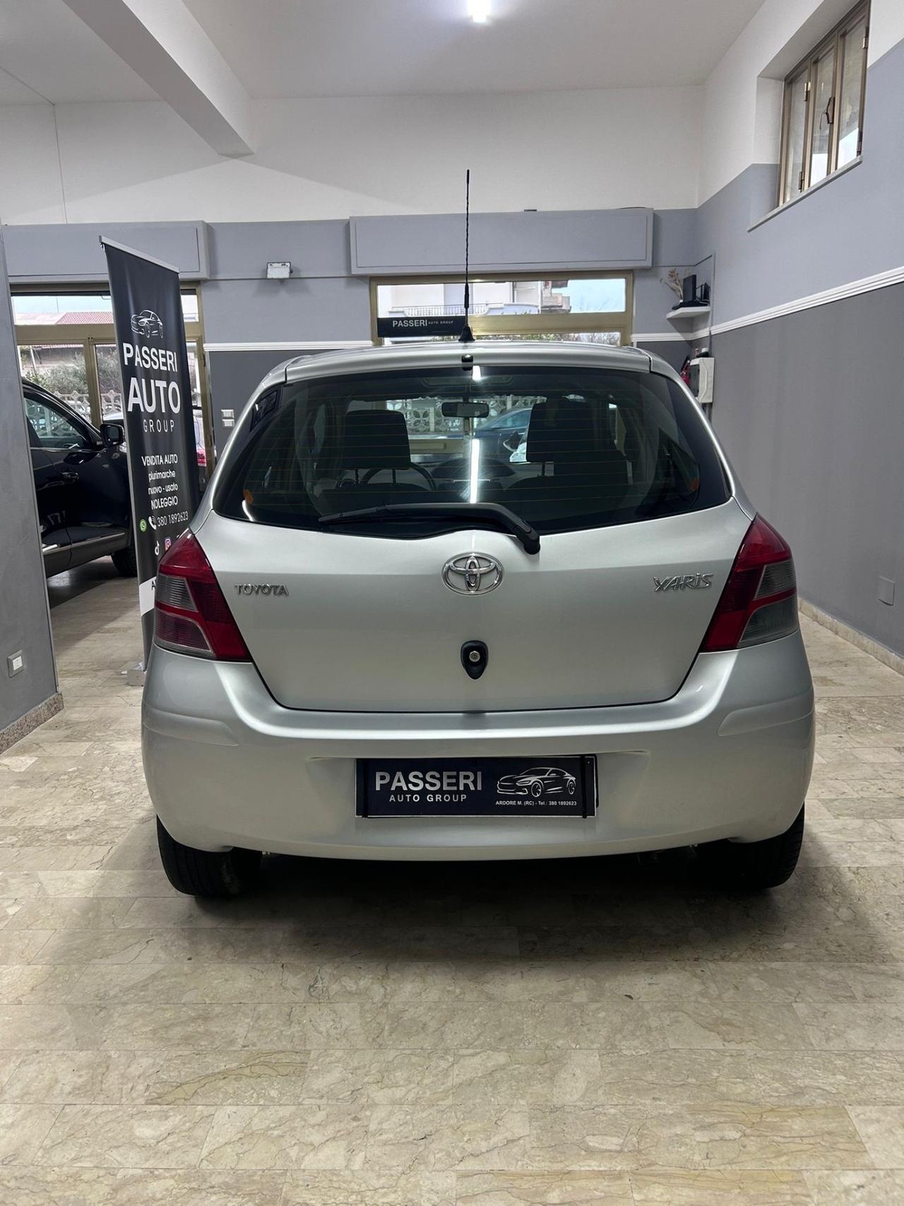 Toyota Yaris 1.4 D-4D DPF 5 porte Sol