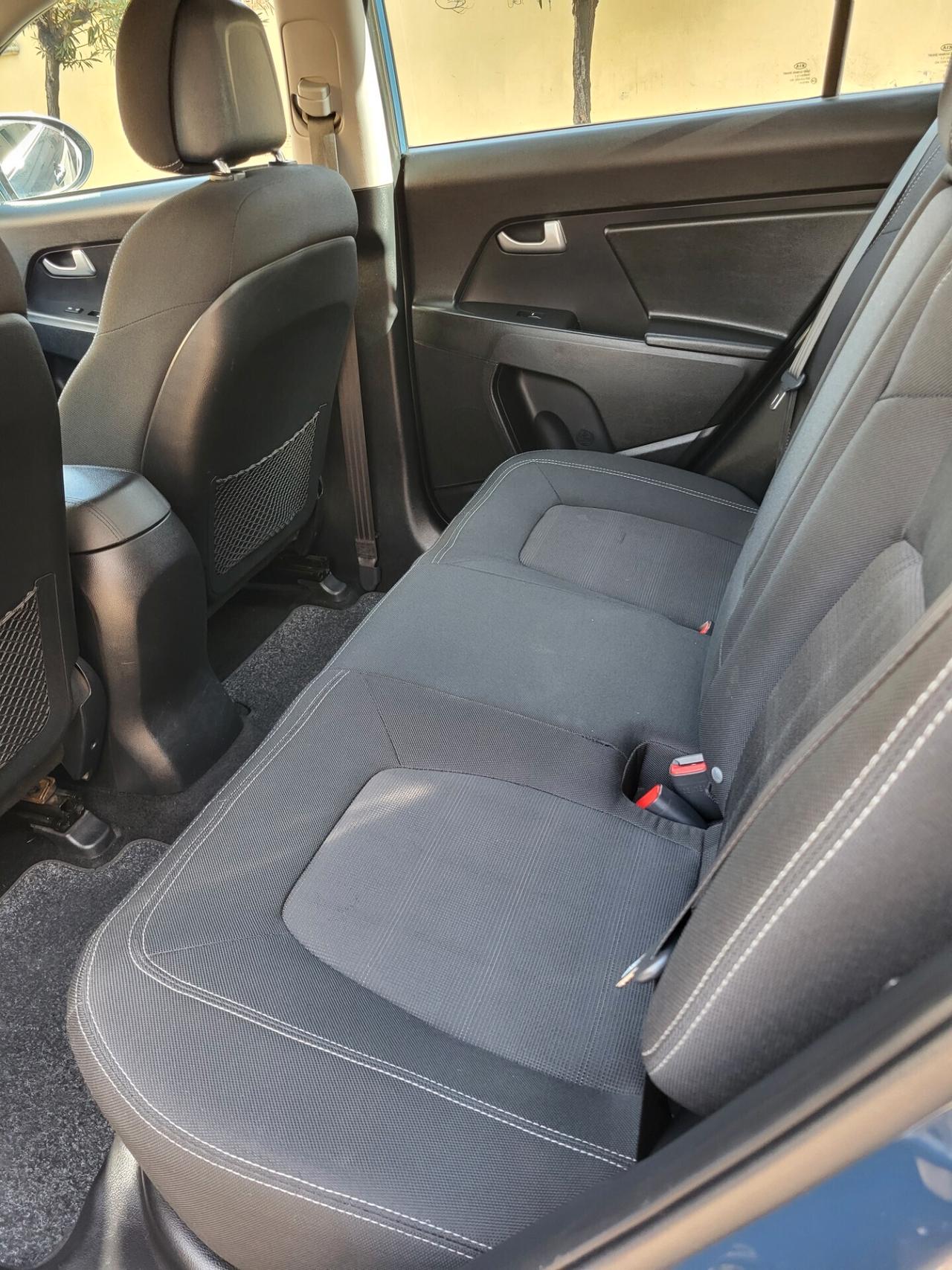 Kia Sportage 1.7 CRDI VGT 2WD Active