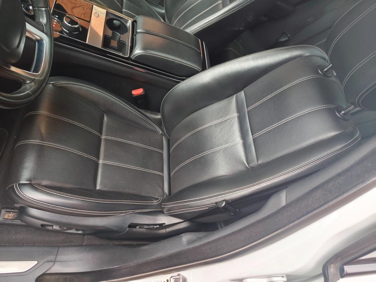 Land Rover Range Velar 2.0D I4 240 CV R-Dynamic