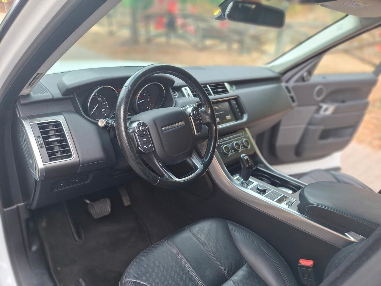 Land Rover Range Sport 3.0 TDV6 SE