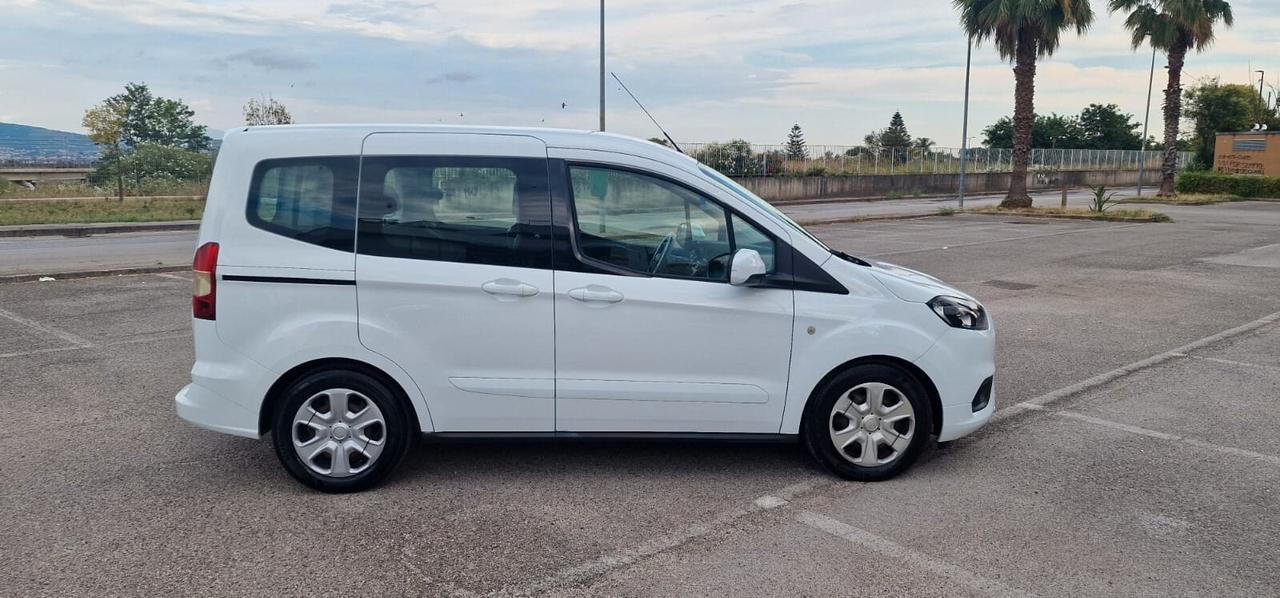 Ford Tourneo Courier 1.5 TDCI 75 CV S&S Plus