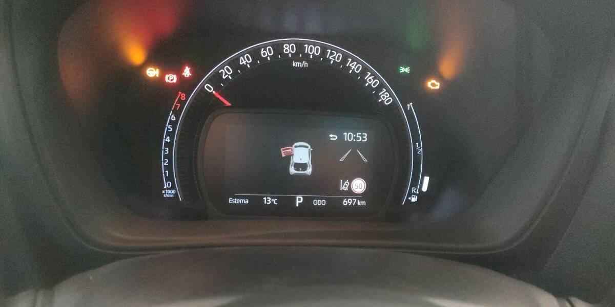 Toyota Aygo 1.0 Active 72cv s-cvt