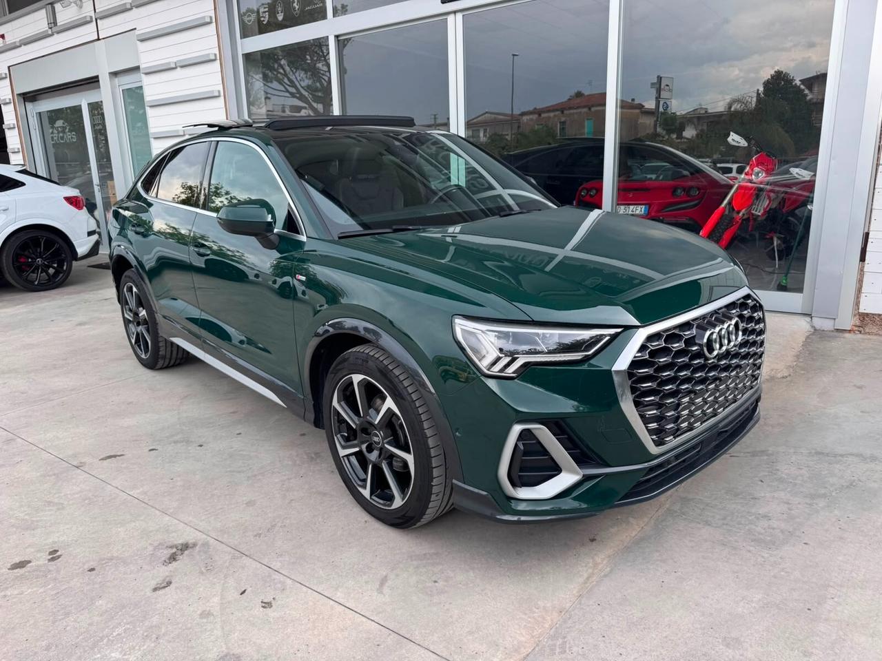 Audi Q3 SPB 35 TDI S tronic line edition - Tetto apribile