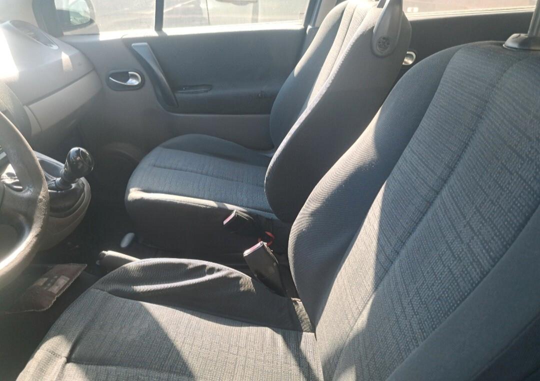Renault Scenic 1.5 td 105 cv 380000 km