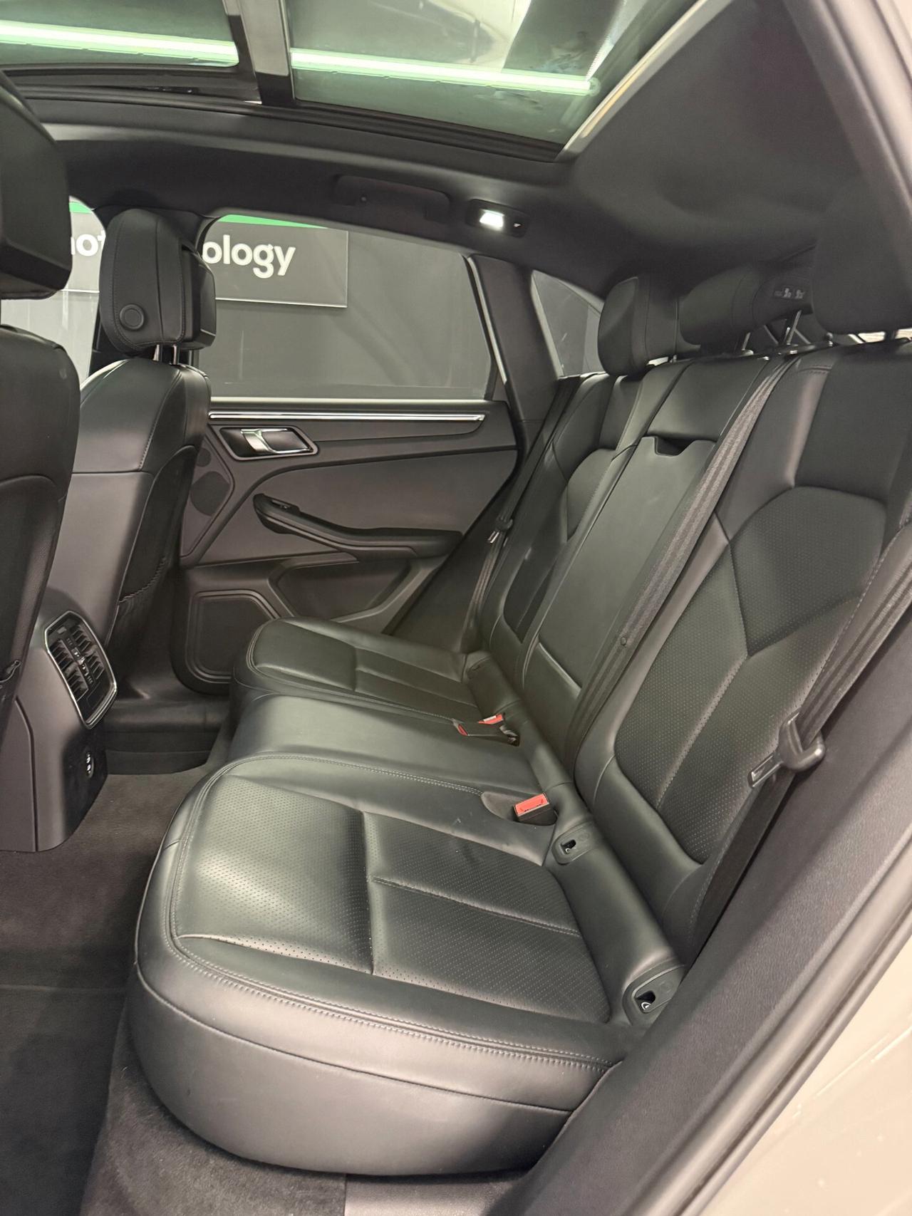 Porsche Macan 2.0