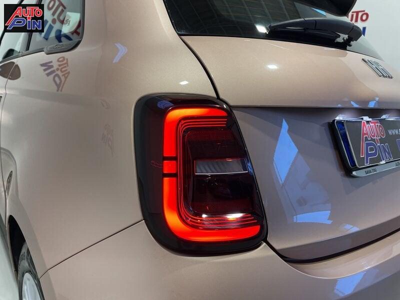 FIAT 500 Icon Berlina