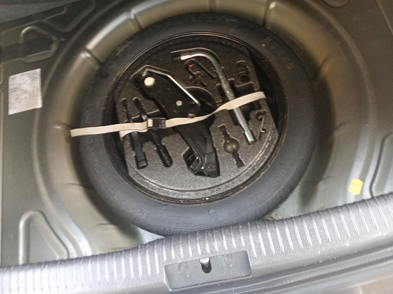 Volkswagen Golf 1.6 TDI DPF 5p. Comfortline