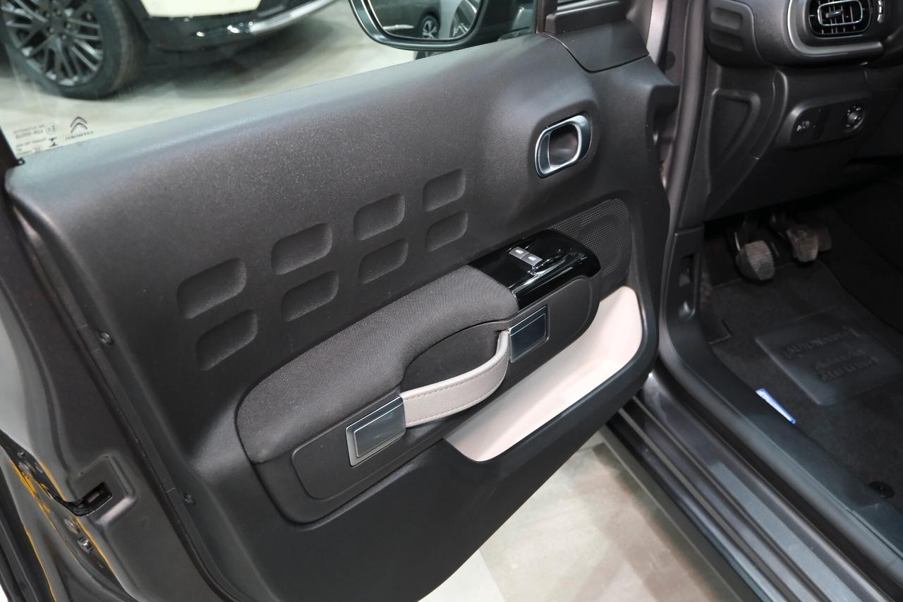 Citroen C3 1200 83cv SHINE Full LED