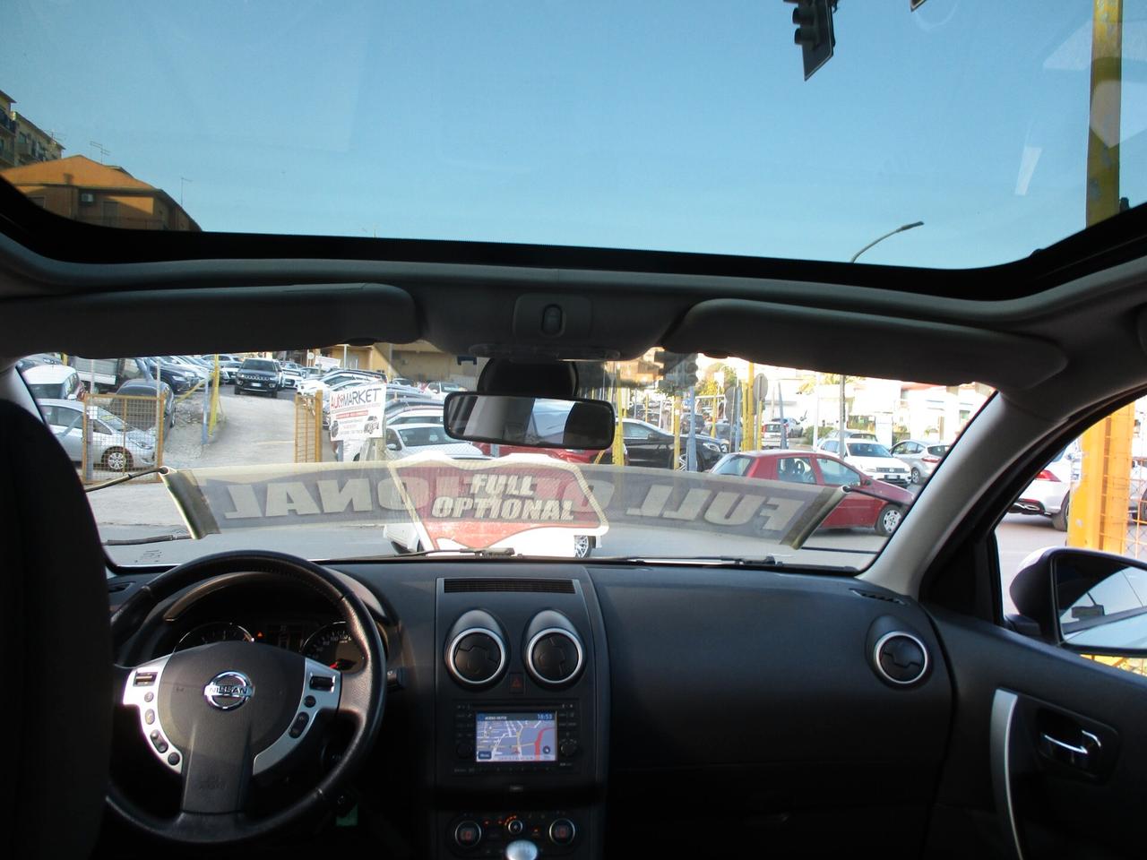 Nissan Qashqai 1.5 dCi N-TEC FULL OPT (NAVI)