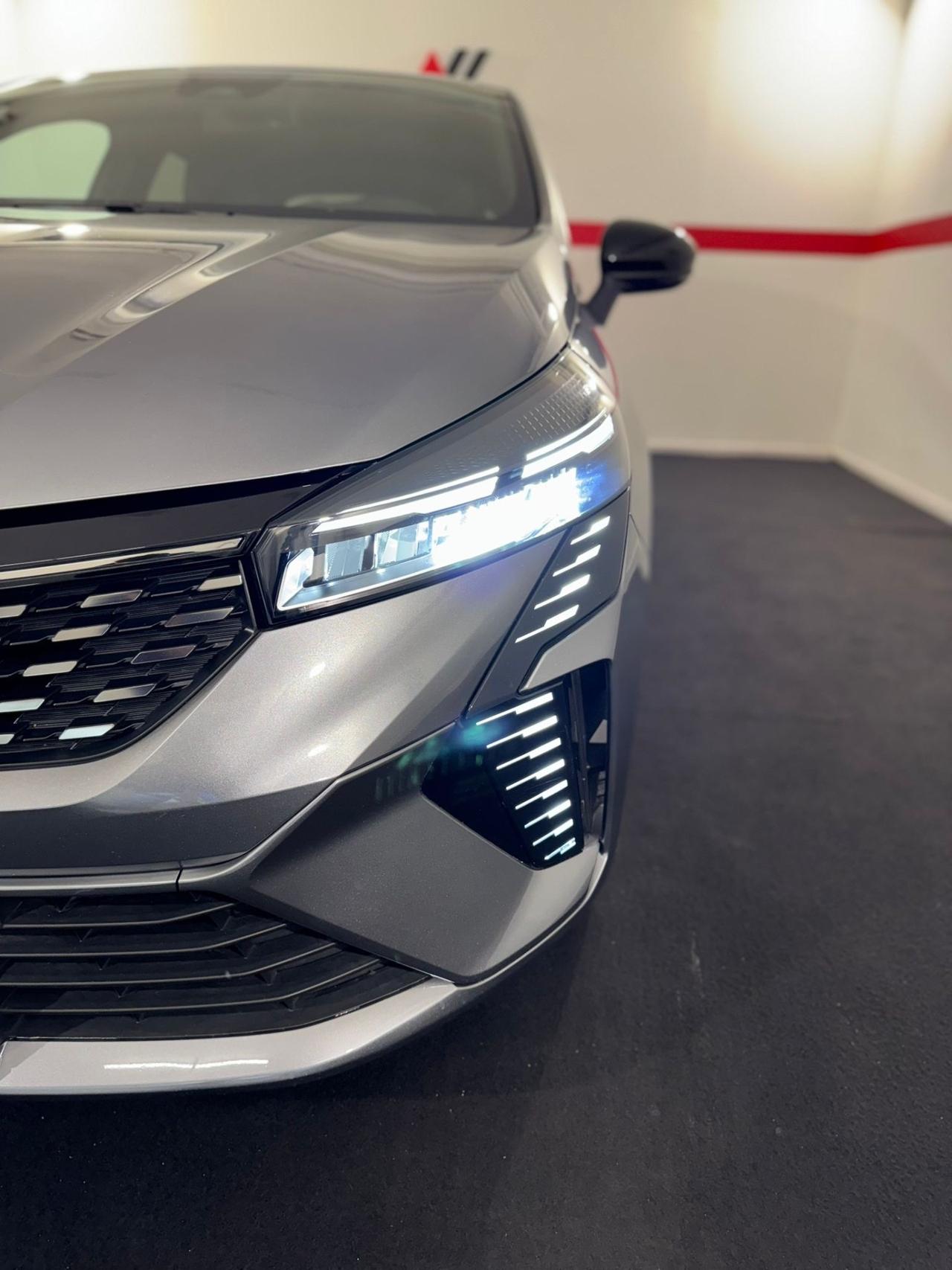 Renault Clio TCe 90 CV 5 porte Techno* NEOPATENTATI*