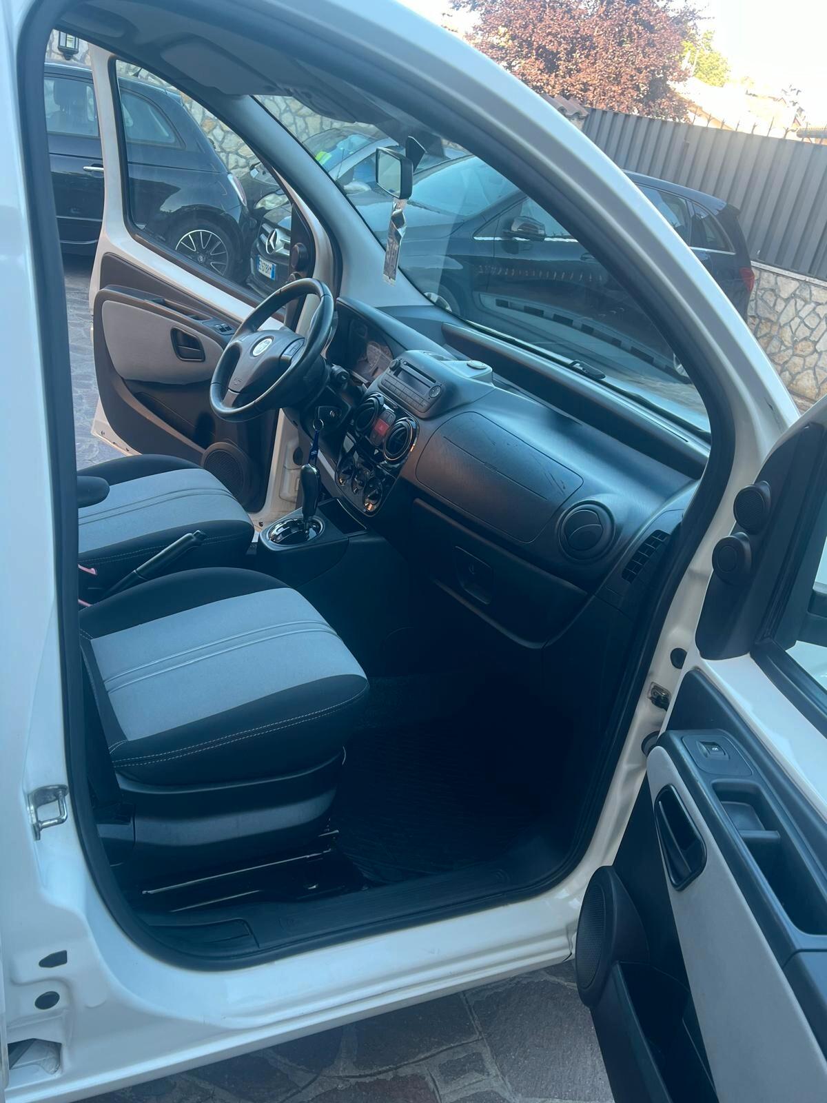 Fiat Qubo 1.3 MJT 75 CV Trekking CAMBIO AUTOMATICO