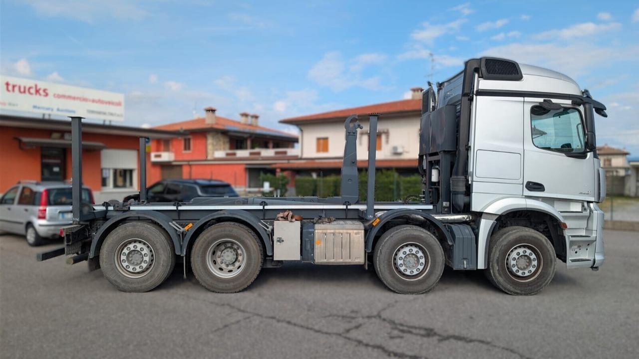 AUTOCARRO CON SISTEMA SCARRABILE PRIS-MAG SA26