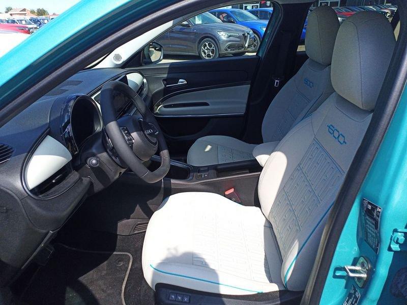 FIAT 600 1.2 Hybrid 145cv La Prima