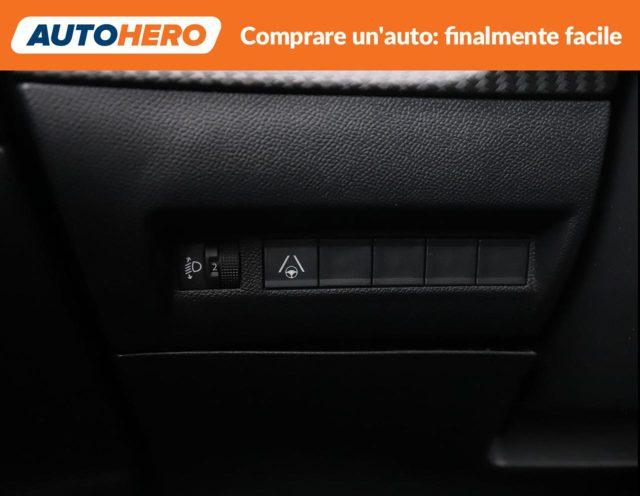 PEUGEOT 2008 Hybrid 136 e-DCS6 Allure
