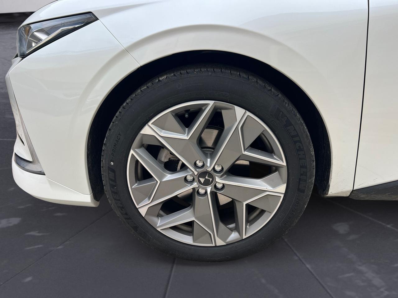 DS DS4 1.5 bluehdi Esprit de Voyage 130cv auto KM 21.100