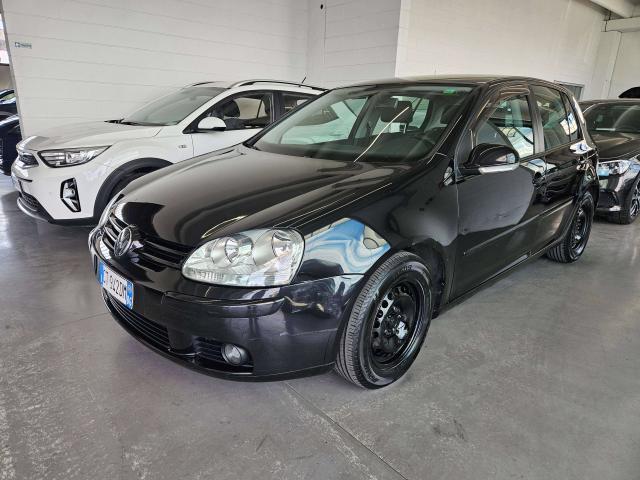 Volkswagen Golf 5p 1.6 fsi Comfortline neopatentati