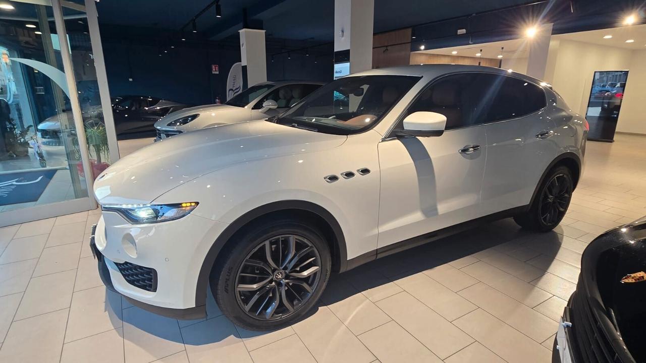 Maserati Levante V6 Diesel AWD Gransport